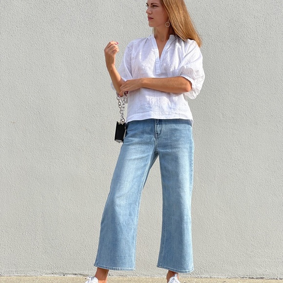 NEW Zoe Kratzmann wide leg slightly cropped jeans Size 1 (S-M) - Picture 3 of 5